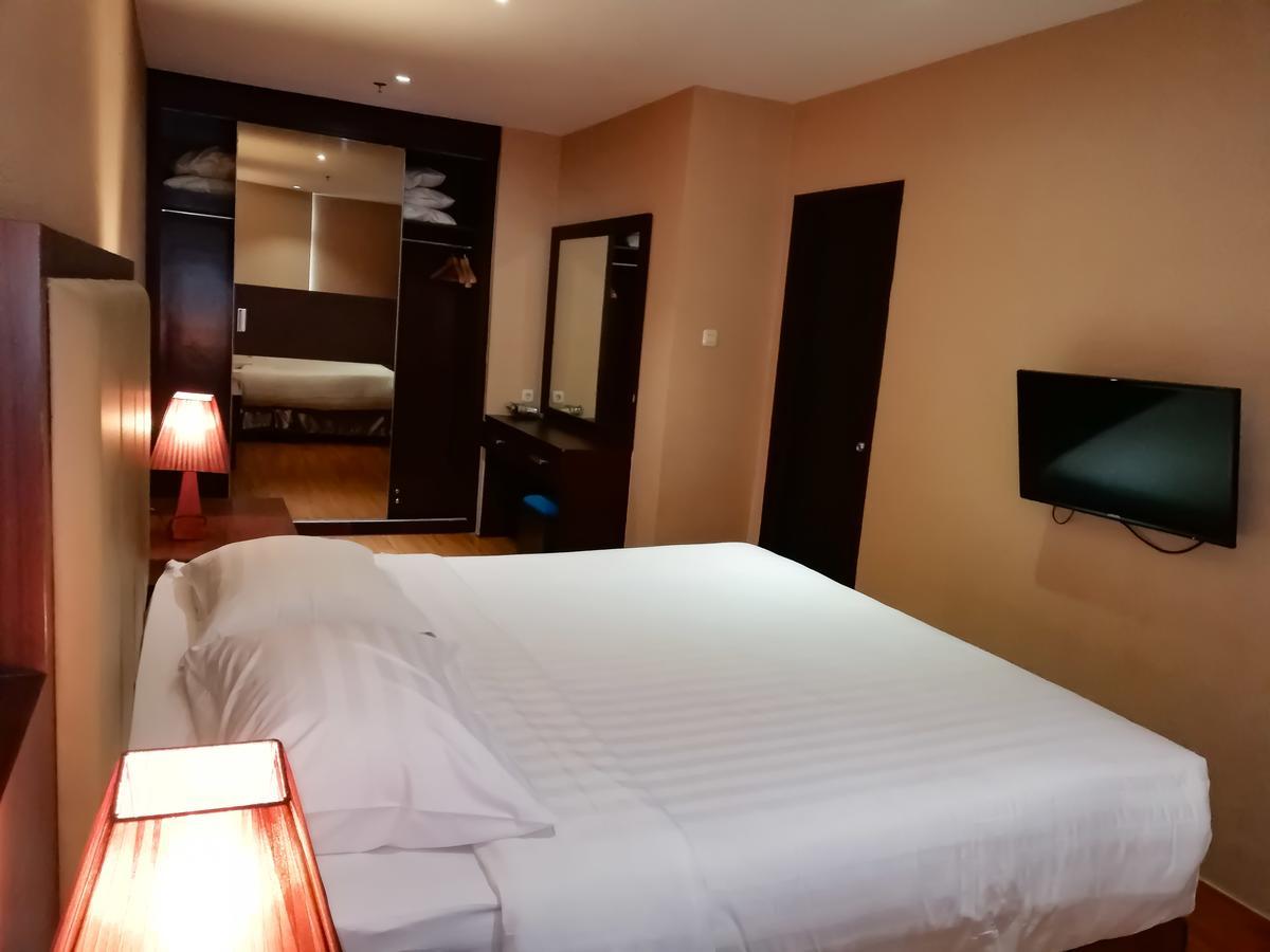 Royal Suite Condotel Медан Екстериор снимка