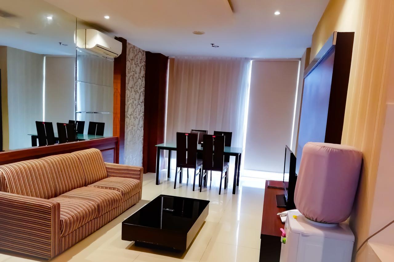 Royal Suite Condotel Медан Екстериор снимка