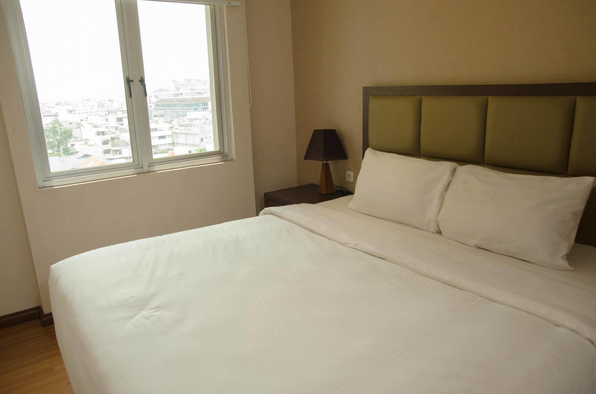 Royal Suite Condotel Медан Екстериор снимка