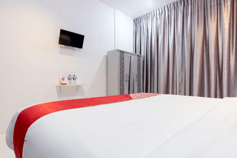 Royal Suite Condotel Медан Екстериор снимка